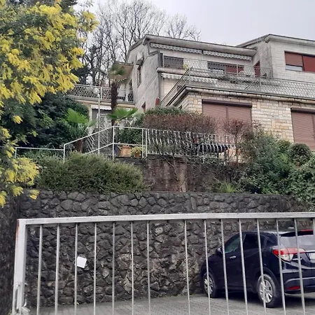 Ana Apartman *